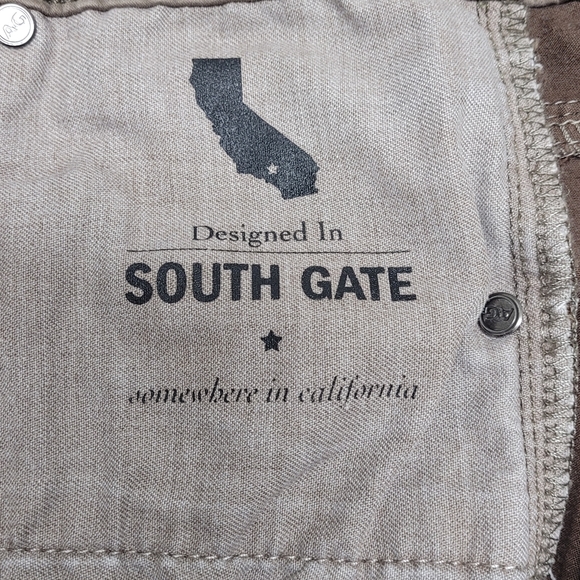 AG Adriano Goldschmied Farrah High Rise Skinny Ankle Toupe Size 30R - Picture 15 of 15